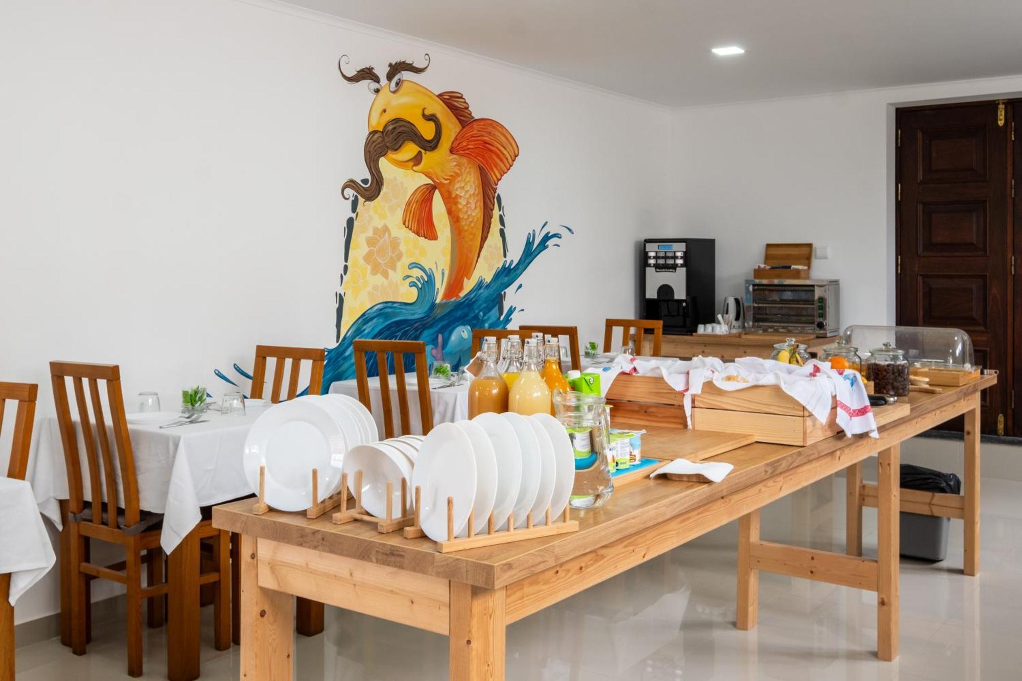 West Side Guesthouse เปนิช ภายนอก รูปภาพ
