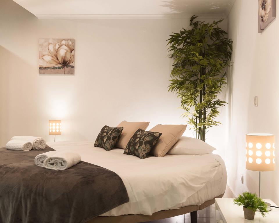 West Side Guesthouse เปนิช ภายนอก รูปภาพ